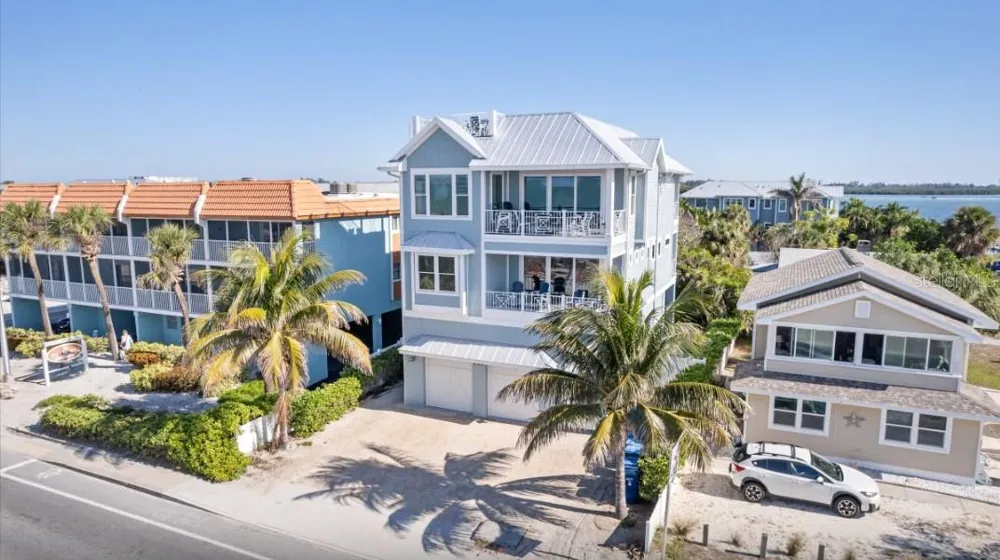 903 GULF DRIVE S Bradenton Beach, FL 34217