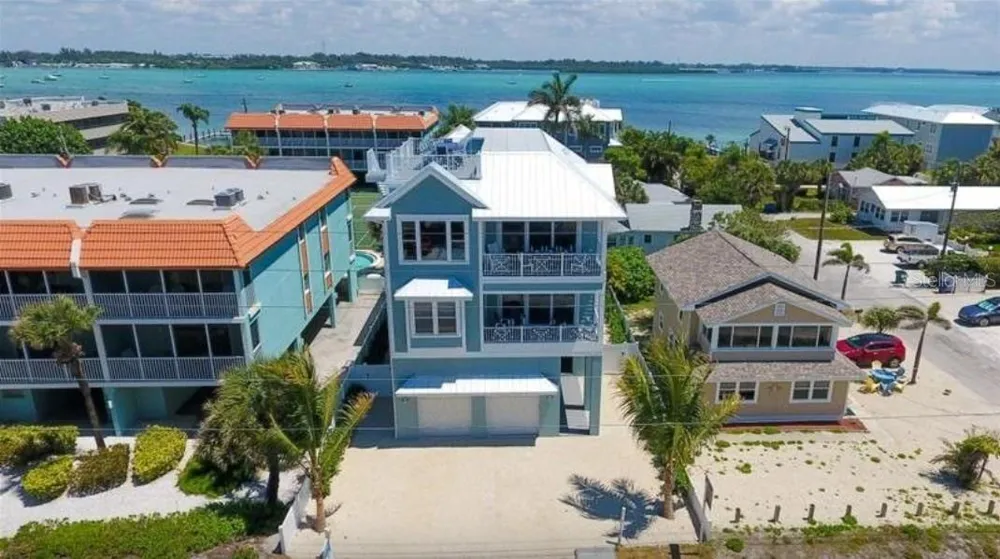 903 GULF DRIVE S Bradenton Beach, FL 34217