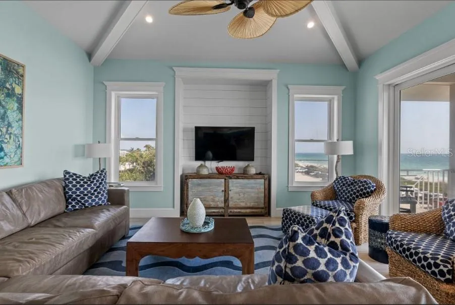 903 GULF DRIVE S Bradenton Beach, FL 34217