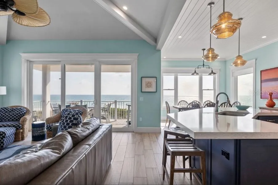 903 GULF DRIVE S Bradenton Beach, FL 34217