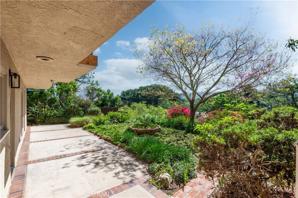 4240 Via Pinzon Palos Verdes Estates, CA 90274