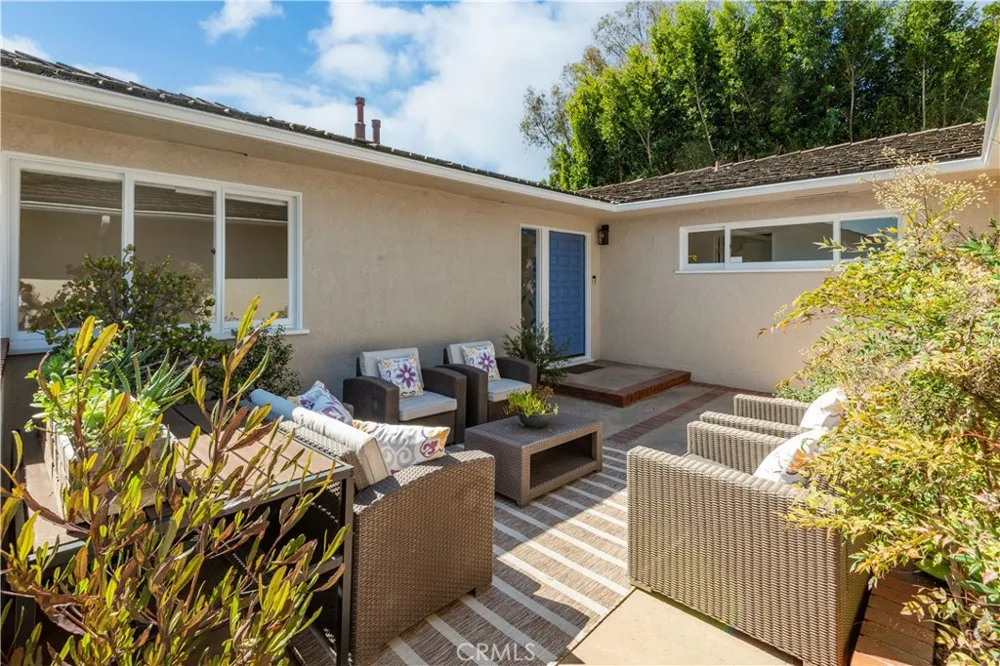 4240 Via Pinzon Palos Verdes Estates, CA 90274
