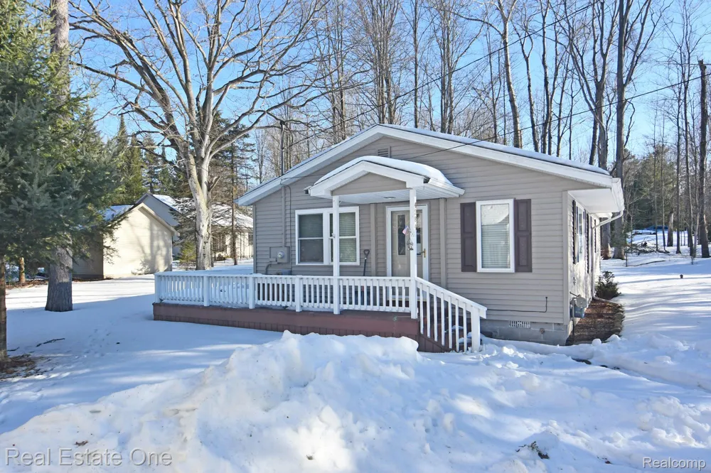 4284 Norway Road Alcona Township, MI 48742