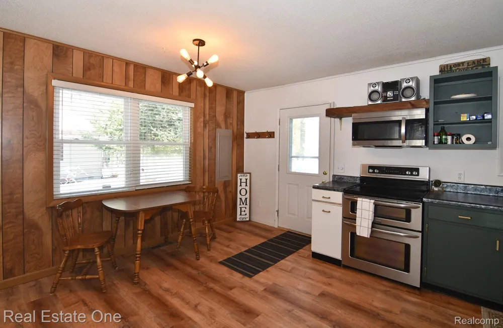4284 Norway Road Alcona Township, MI 48742