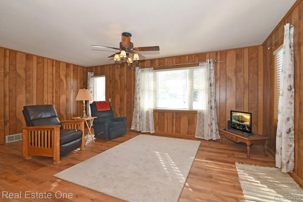 4284 Norway Road Alcona Township, MI 48742