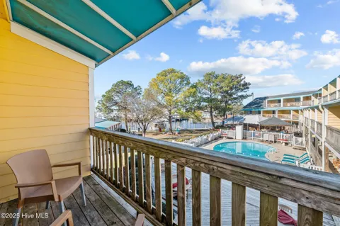 305 South Avenue ## 33