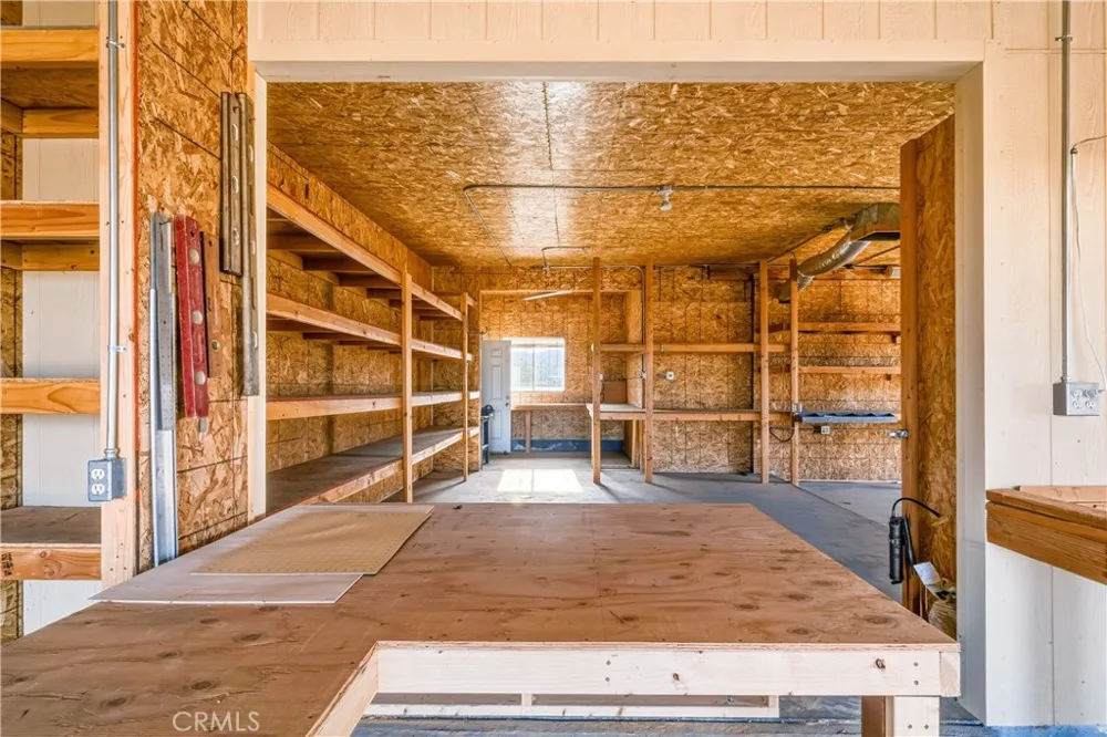 5975 Desert Star Johnson Valley, CA 92285