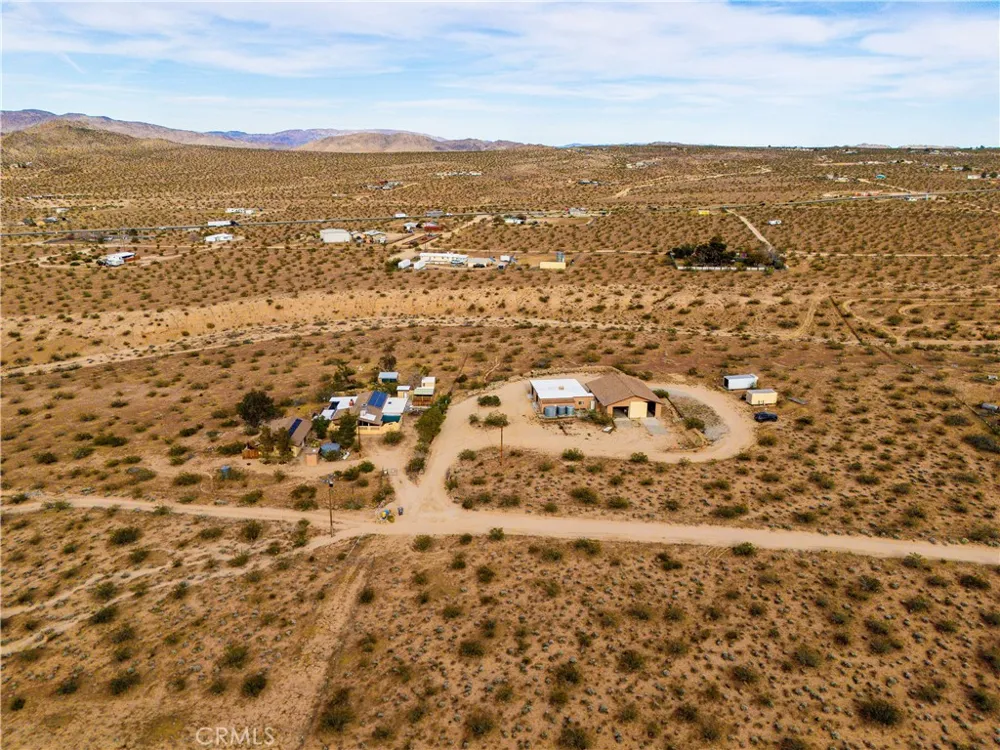 5975 Desert Star Johnson Valley, CA 92285