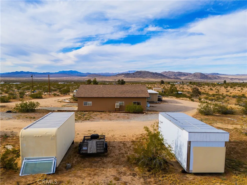 5975 Desert Star Johnson Valley, CA 92285