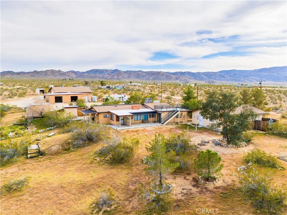 5975 Desert Star Johnson Valley, CA 92285