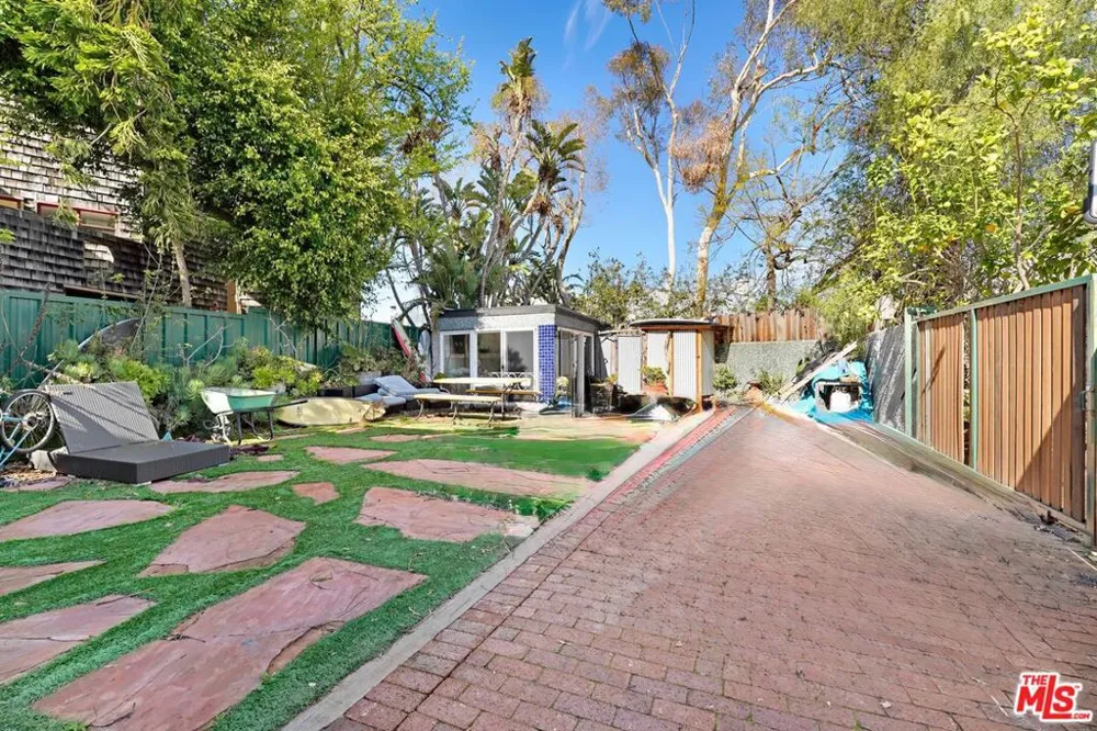 29231 Heathercliff Road #1 Malibu, CA 90265