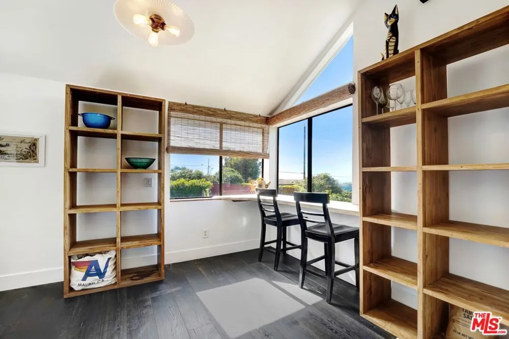 29231 Heathercliff Road #1 Malibu, CA 90265