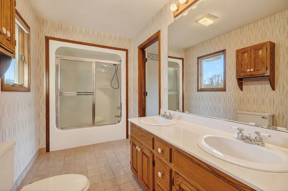 1634 Falling Water Rd Sparta, TN 38583