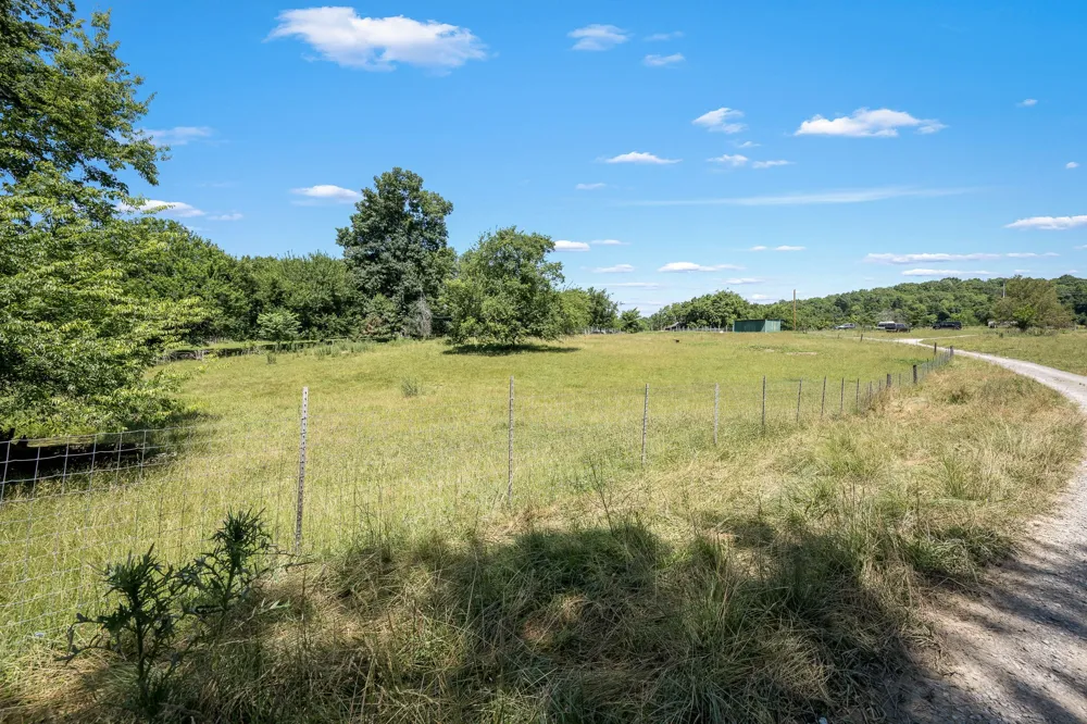505 Philippi Rd Wartrace, TN 37183