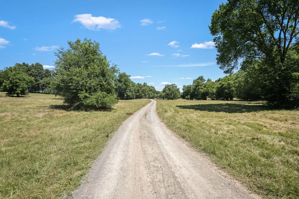505 Philippi Rd Wartrace, TN 37183