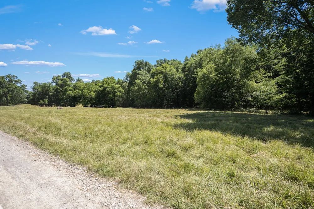 505 Philippi Rd Wartrace, TN 37183