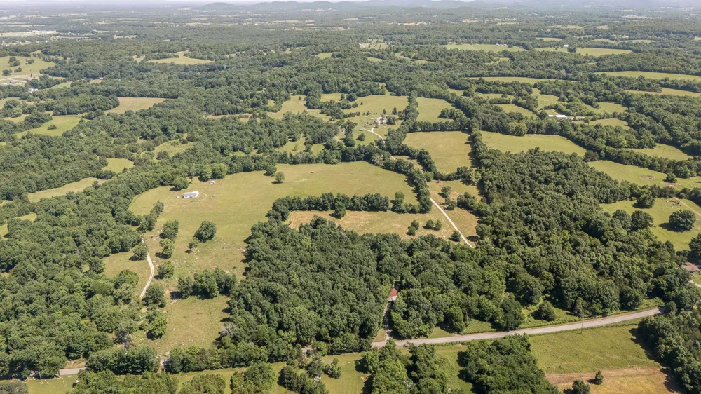 505 Philippi Rd Wartrace, TN 37183