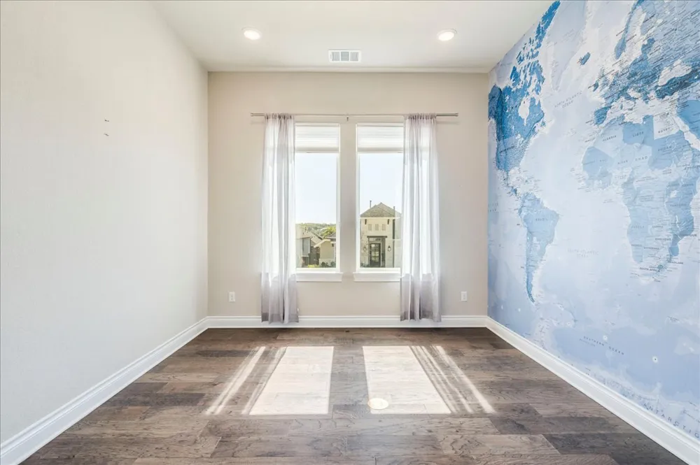 1533 Jay Wolf Drive Georgetown, TX 78628