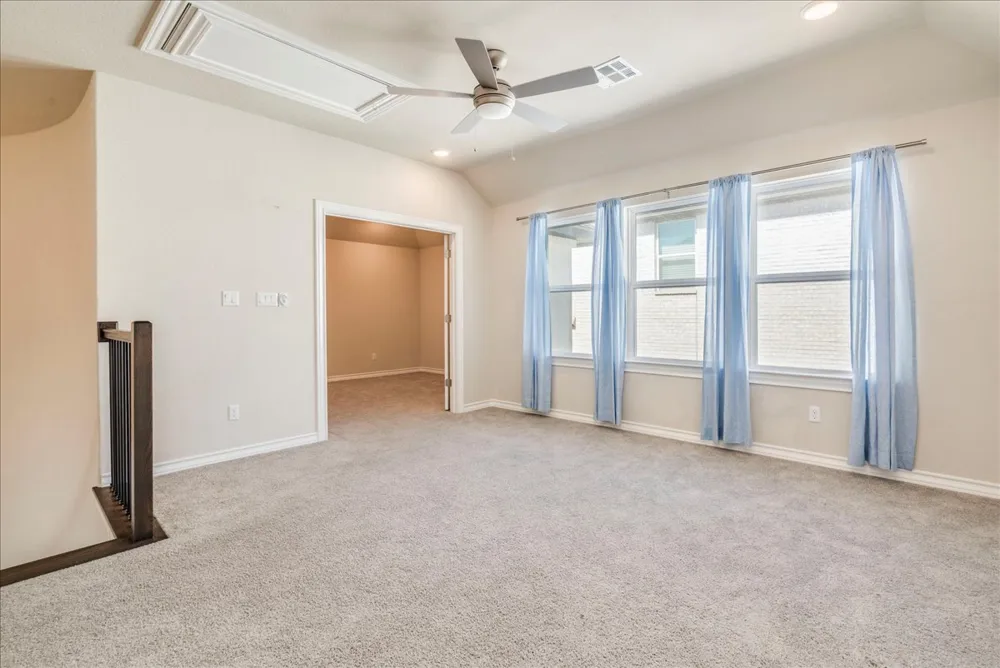 1533 Jay Wolf Drive Georgetown, TX 78628