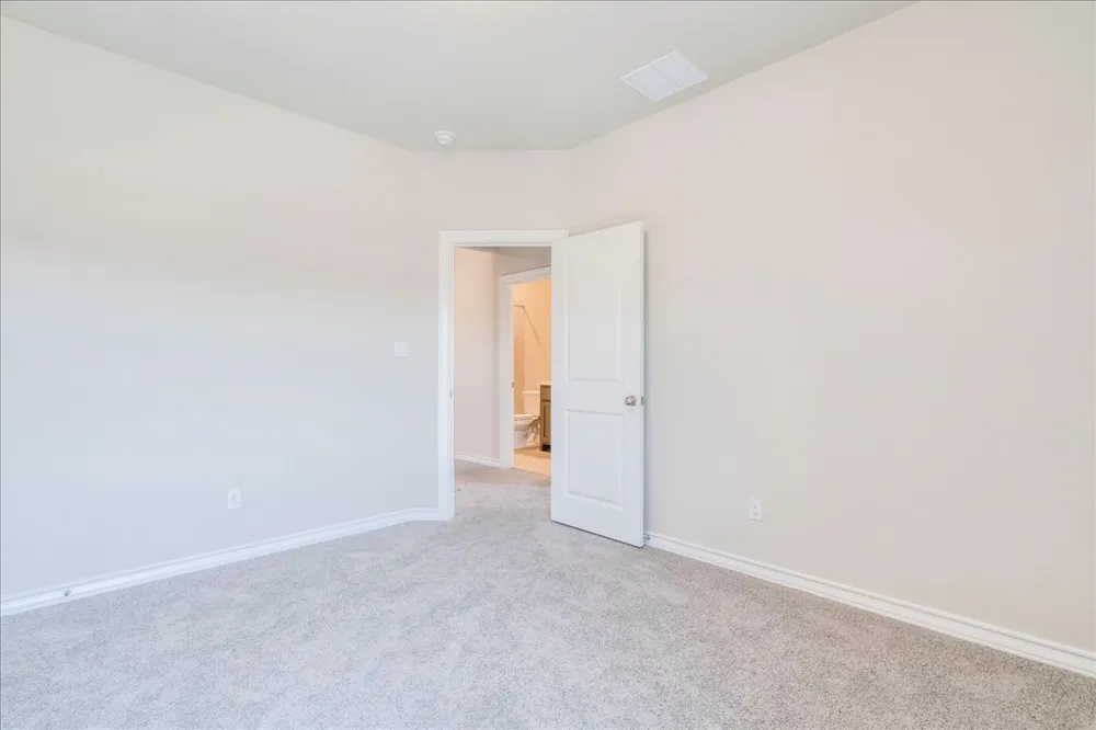 1533 Jay Wolf Drive Georgetown, TX 78628