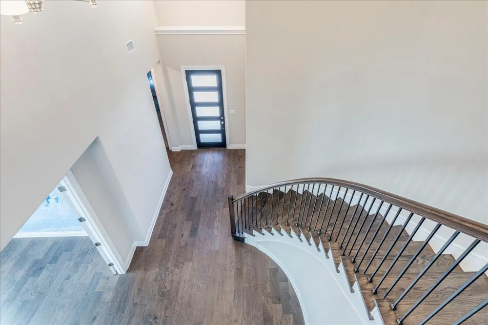 1533 Jay Wolf Drive Georgetown, TX 78628