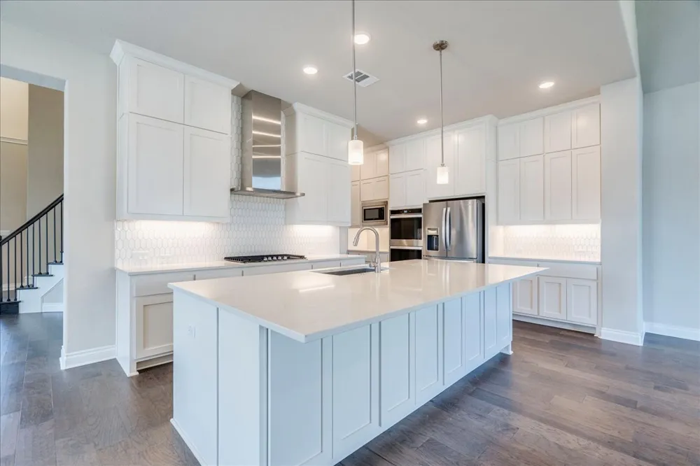 1533 Jay Wolf Drive Georgetown, TX 78628