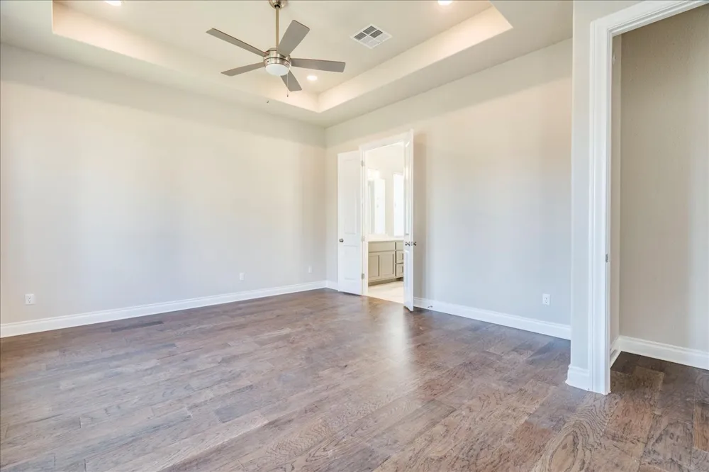 1533 Jay Wolf Drive Georgetown, TX 78628