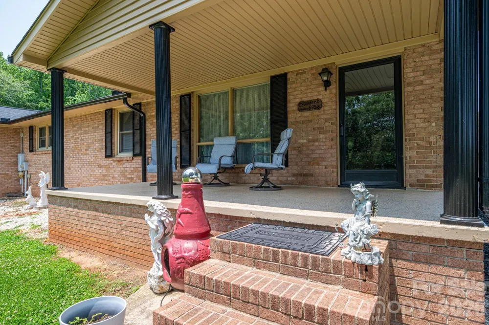 5958 Hoover Elmore Road Lincolnton, NC 28092