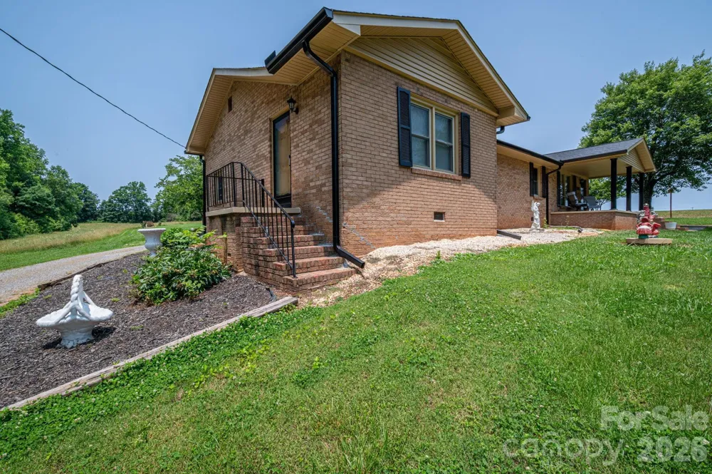 5958 Hoover Elmore Road Lincolnton, NC 28092