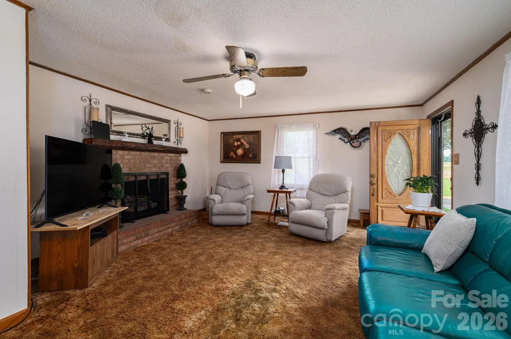 5958 Hoover Elmore Road Lincolnton, NC 28092