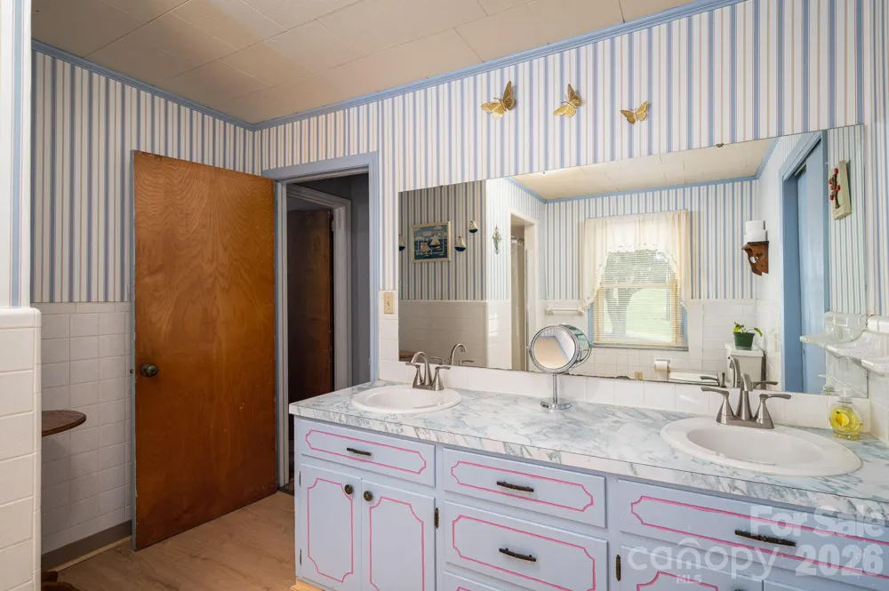 5958 Hoover Elmore Road Lincolnton, NC 28092