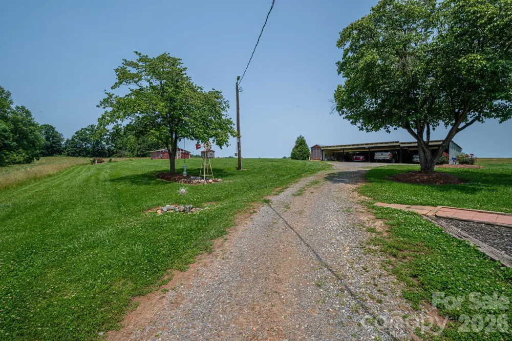 5958 Hoover Elmore Road Lincolnton, NC 28092