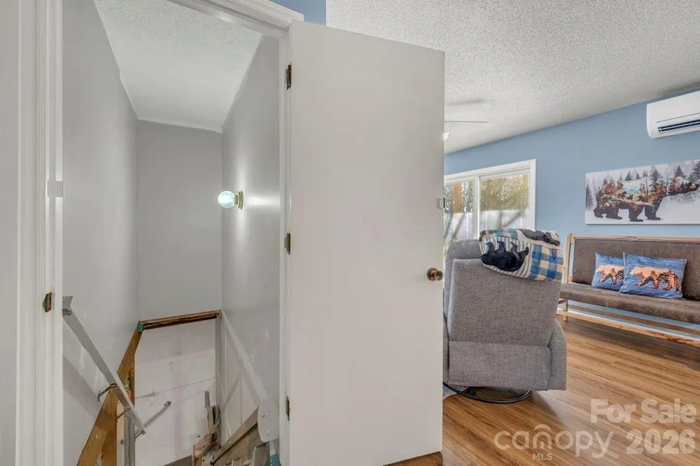 6 Ridgewood Lane Newland, NC 28657