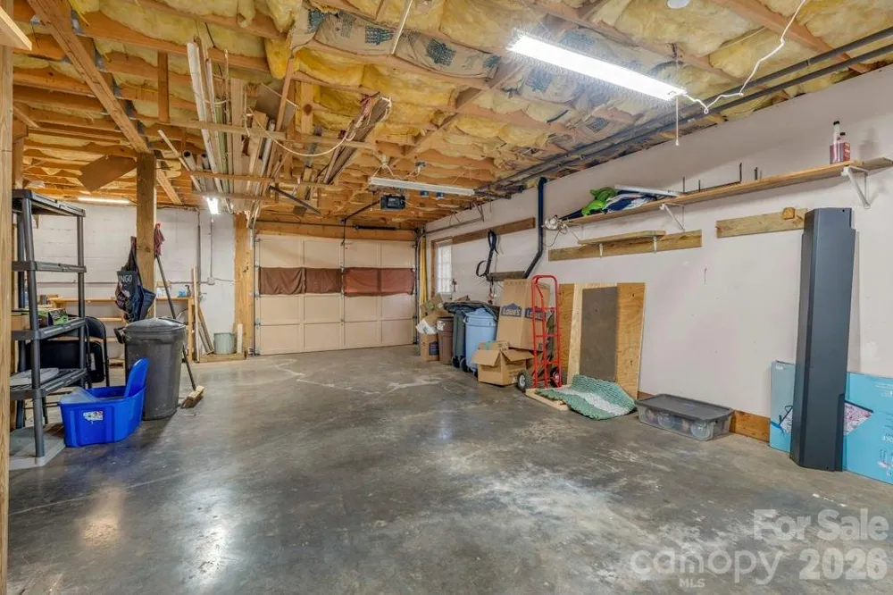 6 Ridgewood Lane Newland, NC 28657