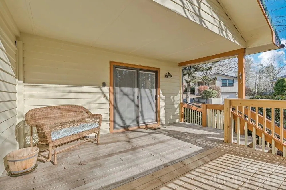 6 Ridgewood Lane Newland, NC 28657