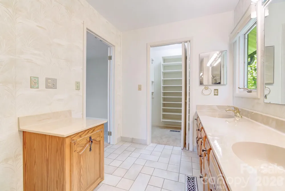 1270 Glen Cannon Drive Pisgah Forest, NC 28768