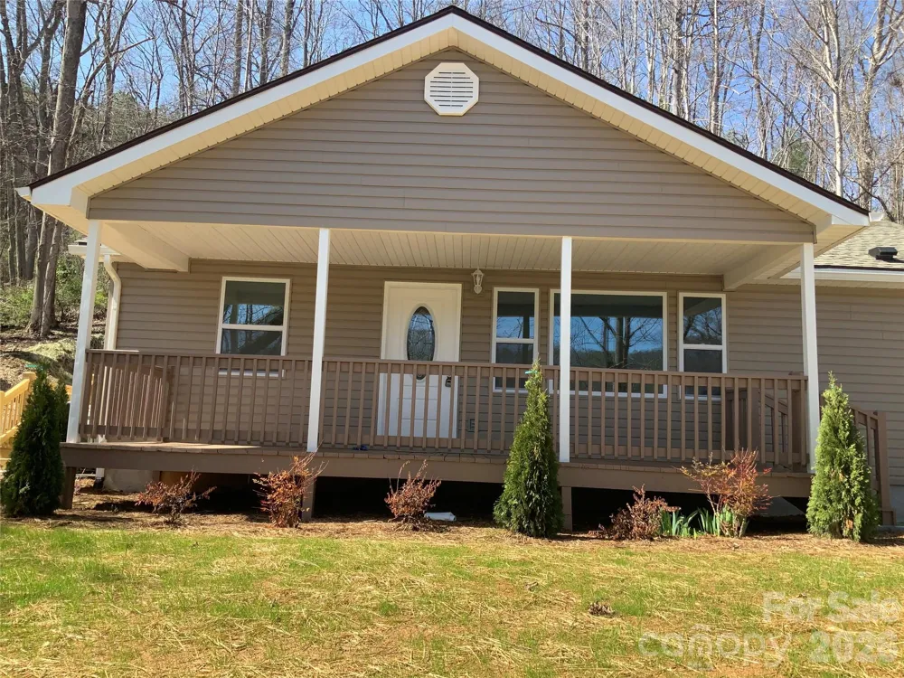 841 B CHARLOTTE Highway Fairview, NC 28730