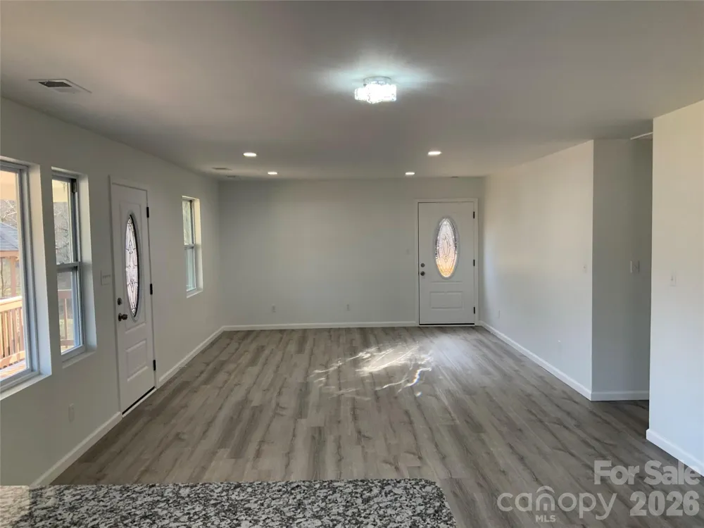 841 B CHARLOTTE Highway Fairview, NC 28730