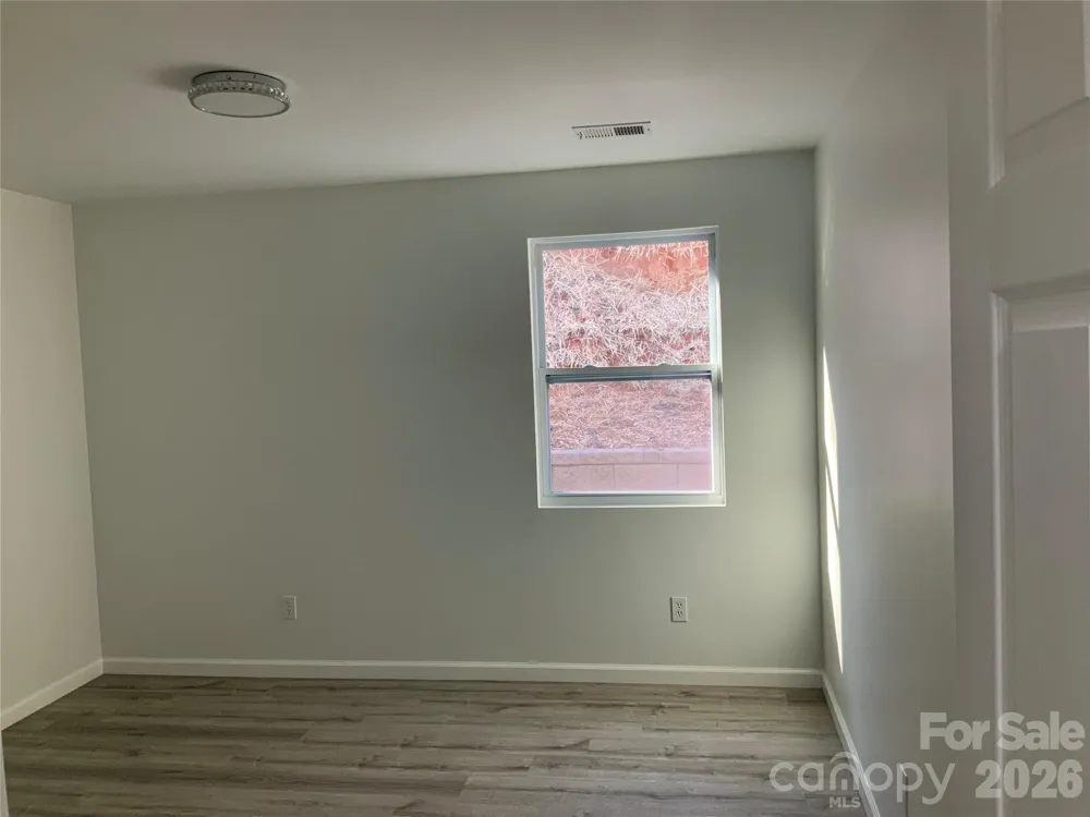 841 B CHARLOTTE Highway Fairview, NC 28730