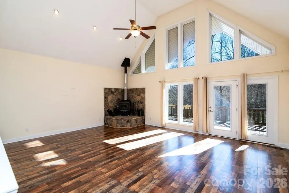 12 Chigger Ridge Road Sylva, NC 28779