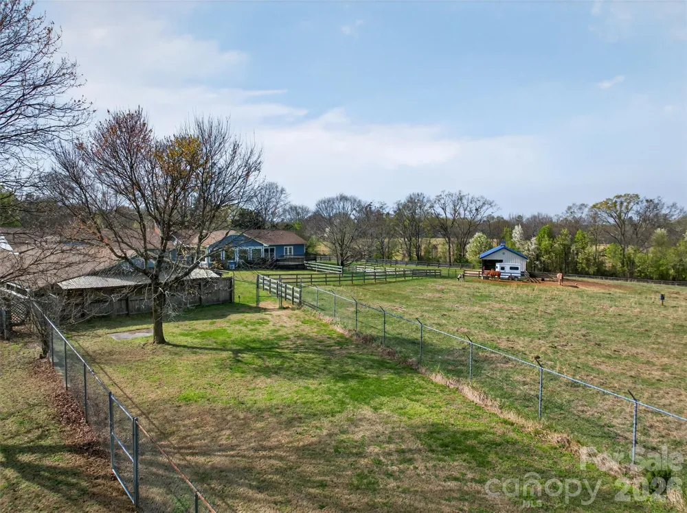 341 Ridings Road Chesnee, SC 29323