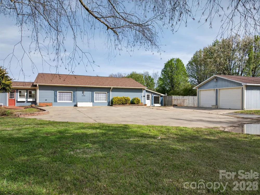 341 Ridings Road Chesnee, SC 29323