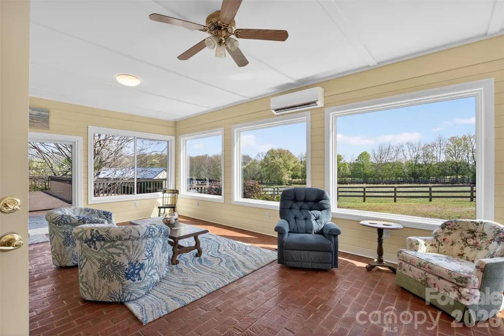 341 Ridings Road Chesnee, SC 29323