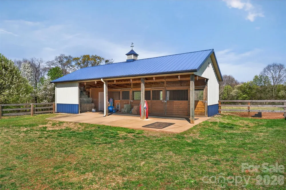 341 Ridings Road Chesnee, SC 29323