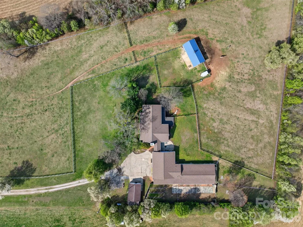 341 Ridings Road Chesnee, SC 29323