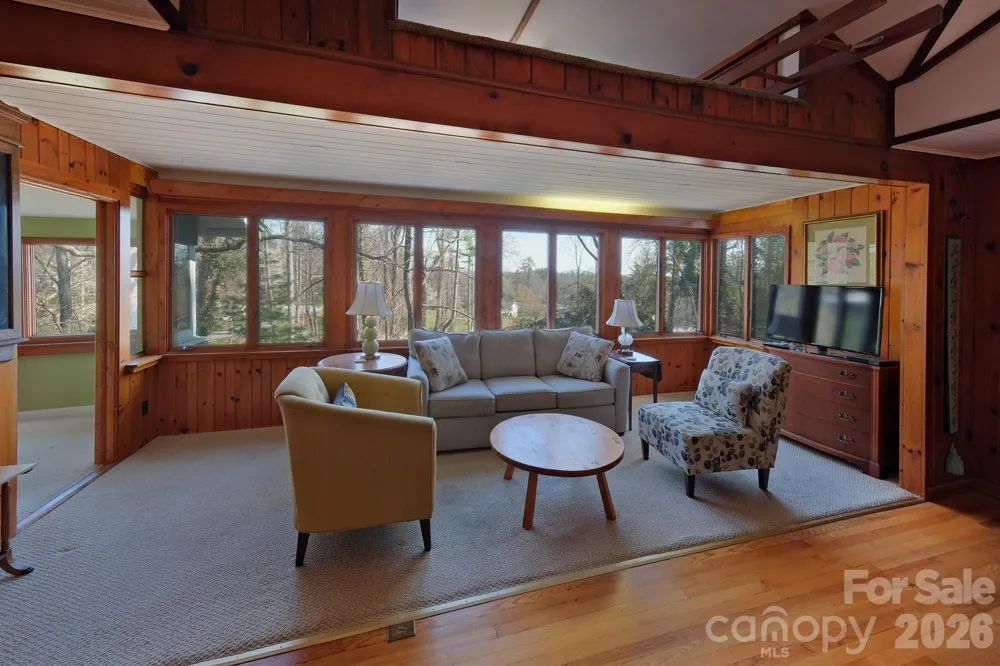 71 Norfolk Lane Laurel Park, NC 28739