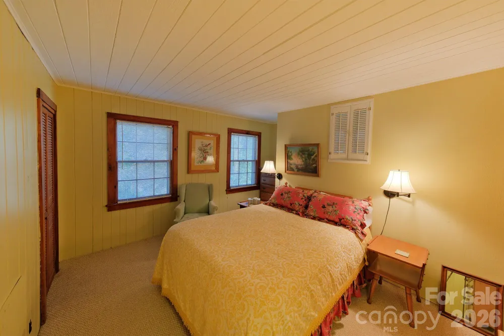 71 Norfolk Lane Laurel Park, NC 28739