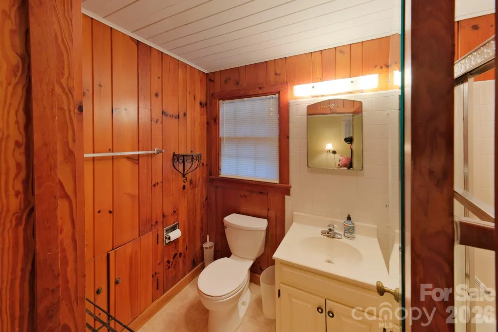 71 Norfolk Lane Laurel Park, NC 28739