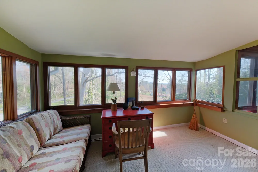 71 Norfolk Lane Laurel Park, NC 28739