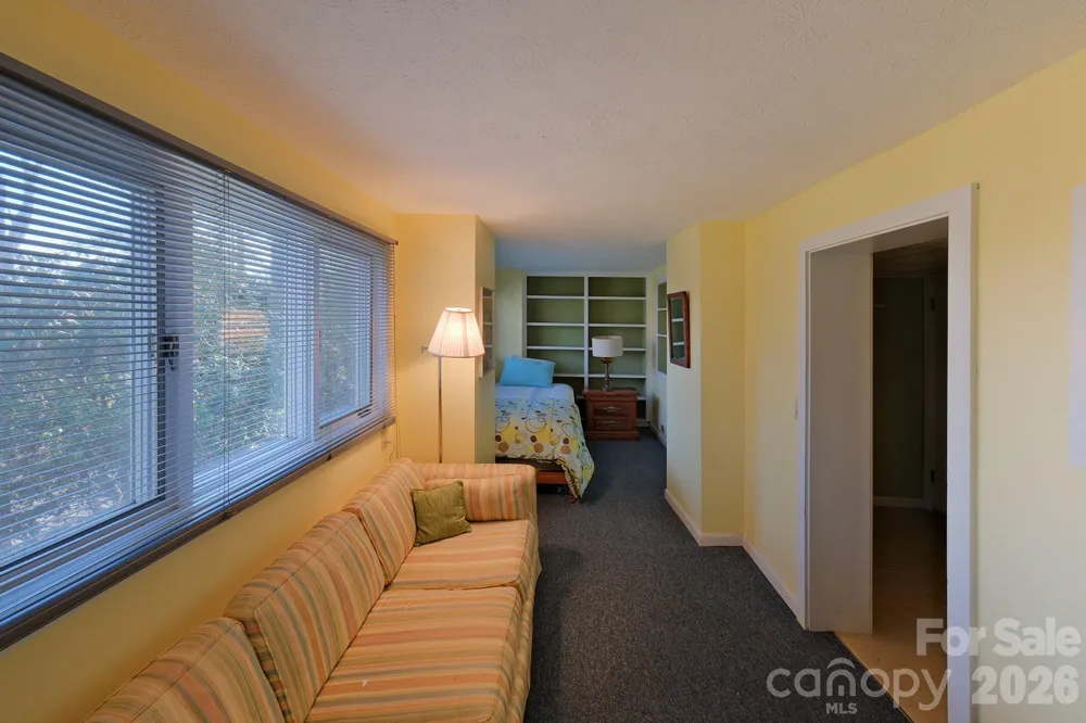 71 Norfolk Lane Laurel Park, NC 28739